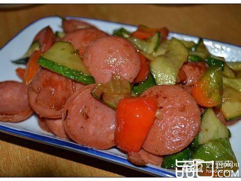 瓜片炒香肠