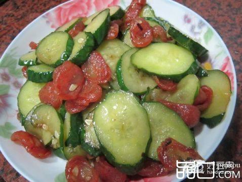 青瓜炒香肠