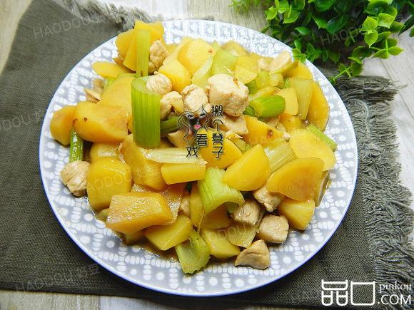 西芹土豆烧鸡丁