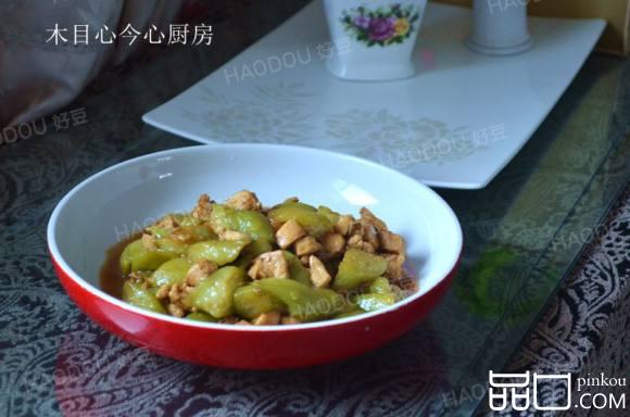 丝瓜炒鸡肉