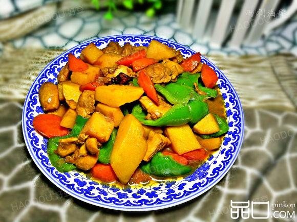 土豆胡萝卜炖鸡肉