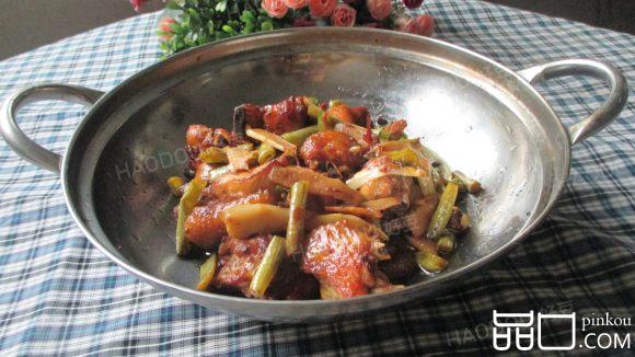 泡菜炒鸡肉