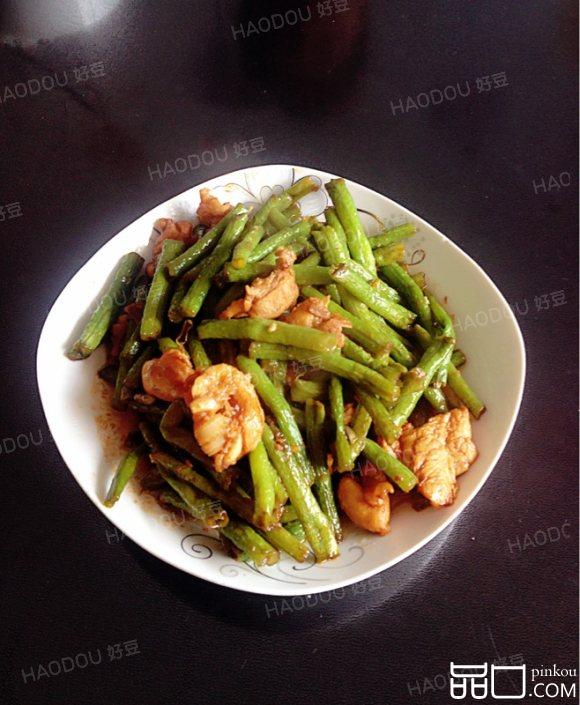 鸡肉煸酱香豆角
