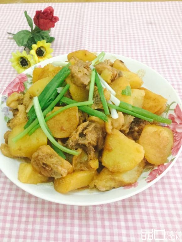 土豆焖鸡