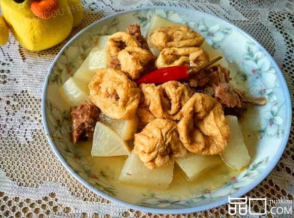 鸡肉豆腐煲萝卜