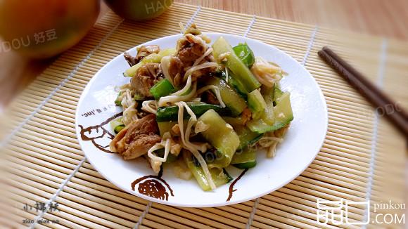 金针菇辣炒鸡