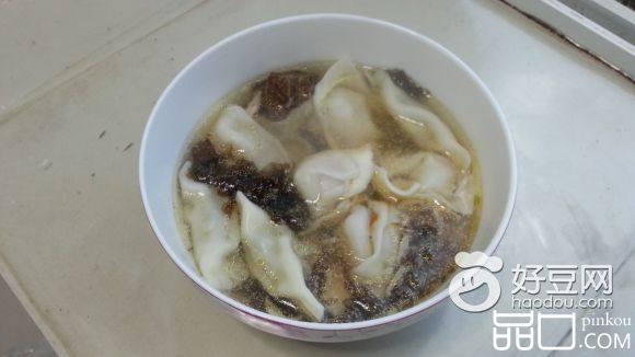 马蹄鸡肉胡萝卜馄饨