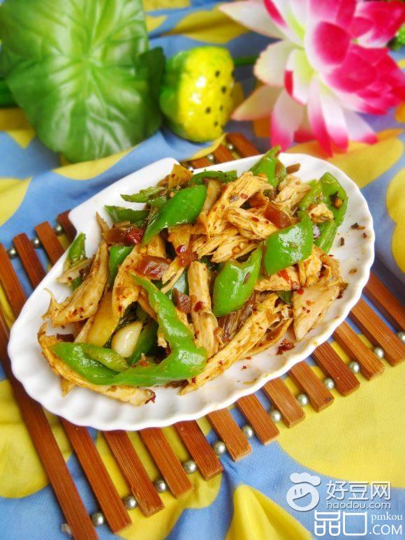 尖椒辣炒鸡丝