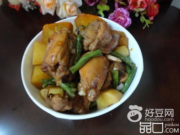 土豆南瓜炖鸡块