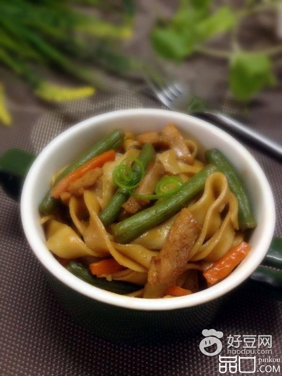 豆角鸡丝焖面