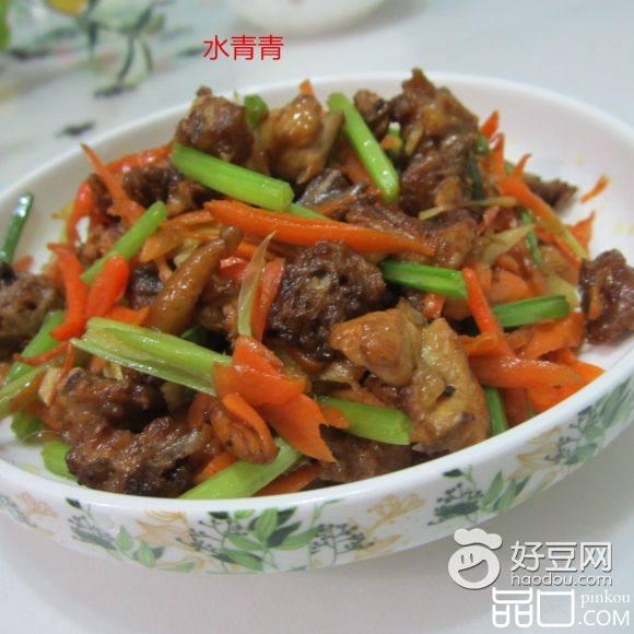 鸡肉胡萝卜丝