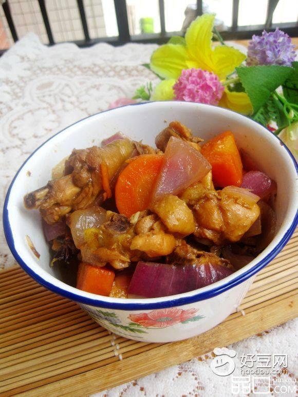 胡萝卜洋葱焖鸡块