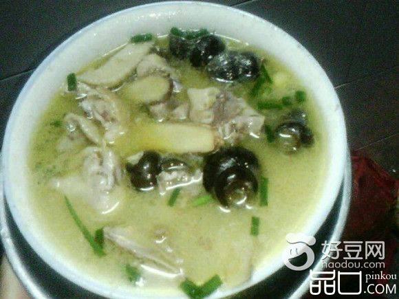 田螺鸡肉汤