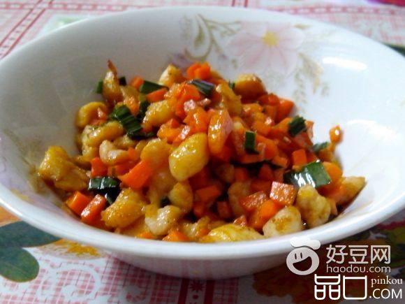 鸡丁炒胡萝卜丁