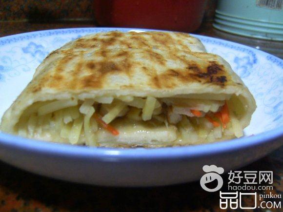 胡萝卜土豆鸡腿饼