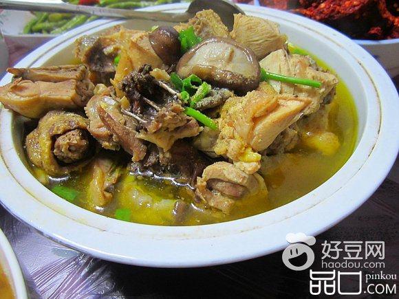 香菇炖土鸡