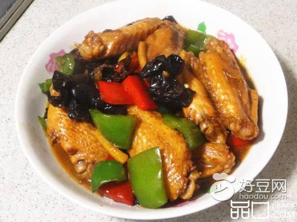 木耳炖鸡中翅