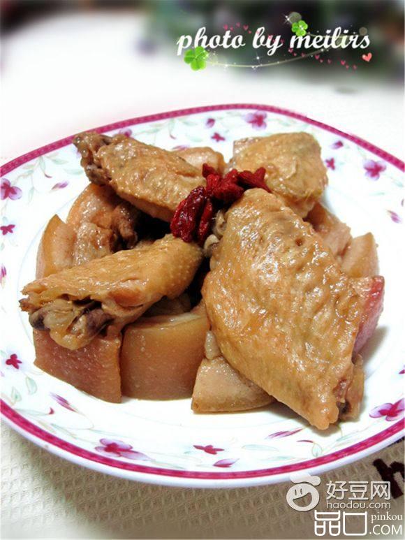 猪肉鸡翅一锅出
