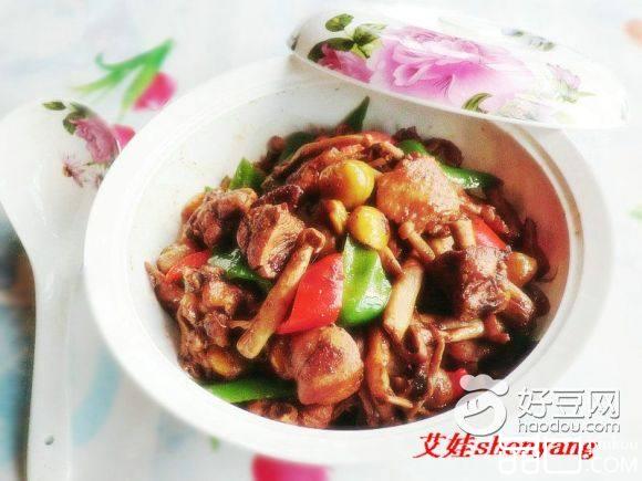 海鲜菇板栗烧鸡块