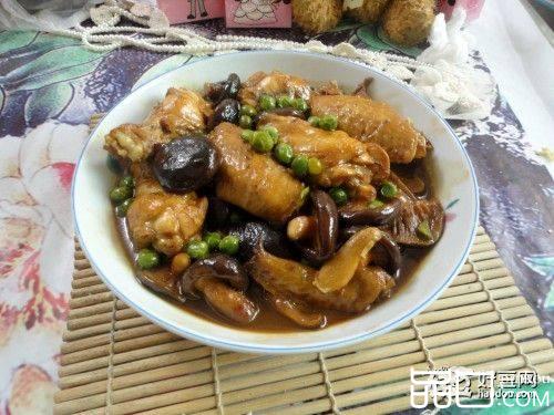 豌豆香菇焖鸡翅