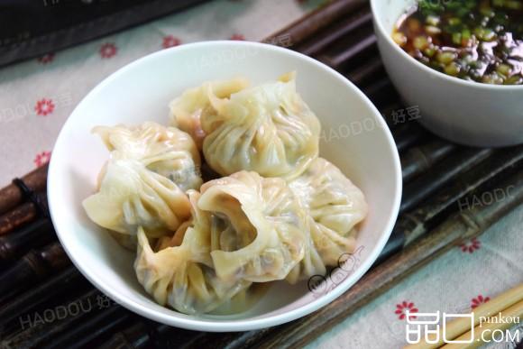 虫草花鸡肉饺子