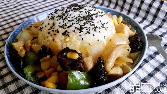 鸡腿烩饭