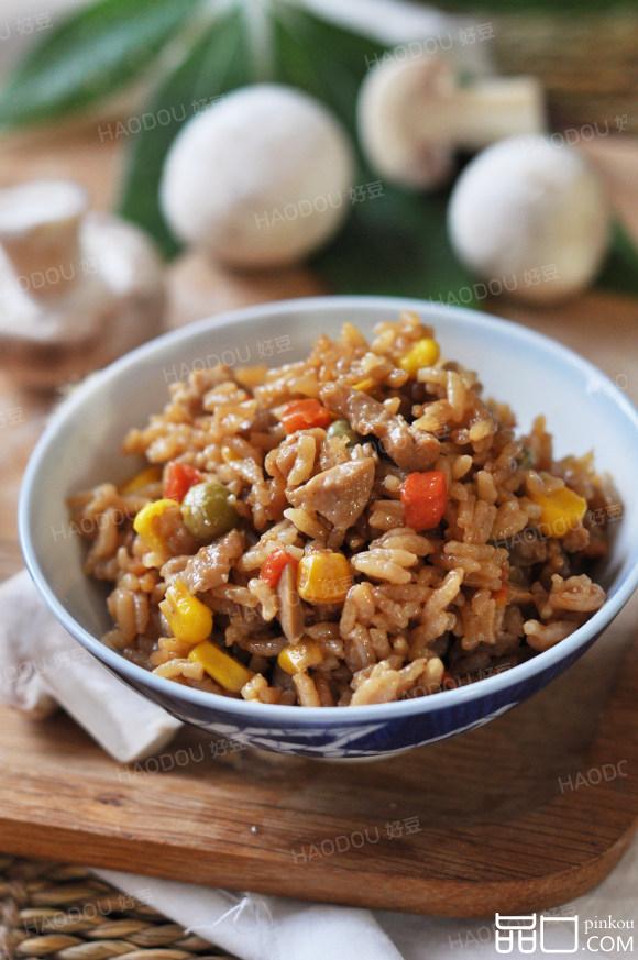 鸡肉蘑菇饭