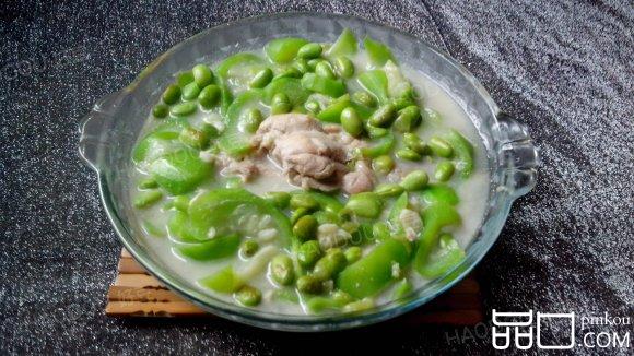 丝瓜毛豆鸡腿汤