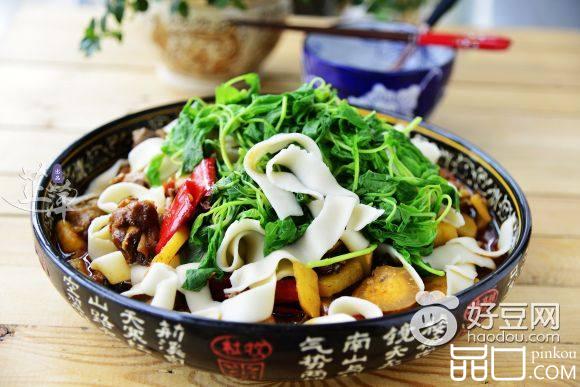 大盘鸡玉带面