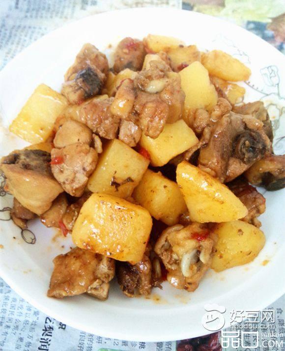 辣炒土豆鸡块