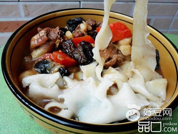 大盘鸡烩面