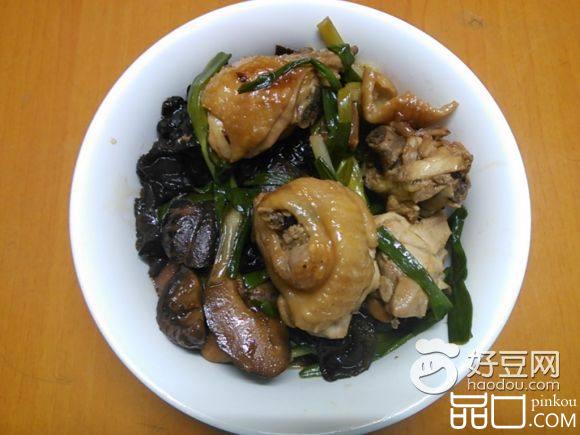香菇木耳鸡腿