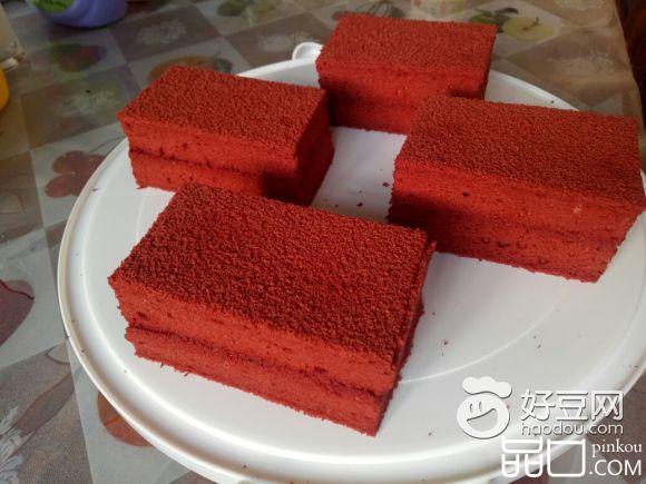 红砖块红丝绒蛋糕