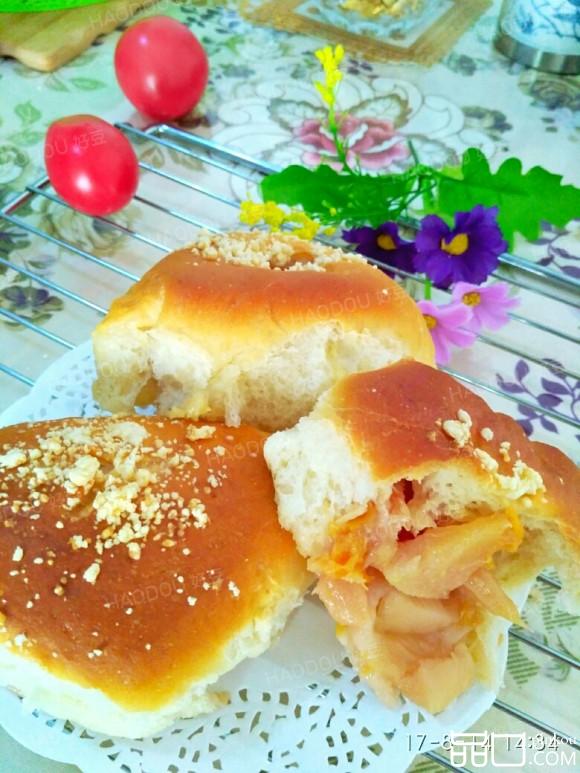 桃肉酥粒面包