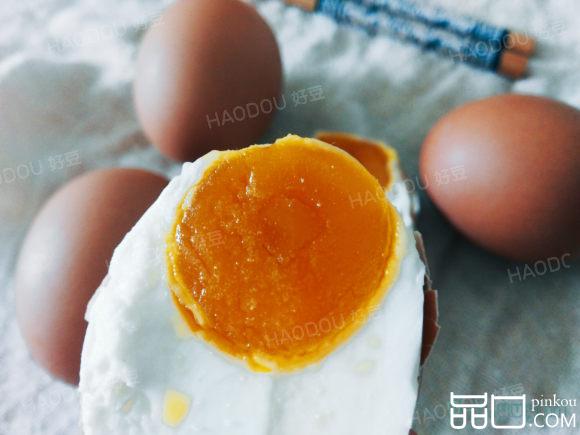 流油咸鸡蛋