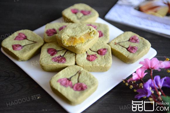 樱花抹茶凤梨酥