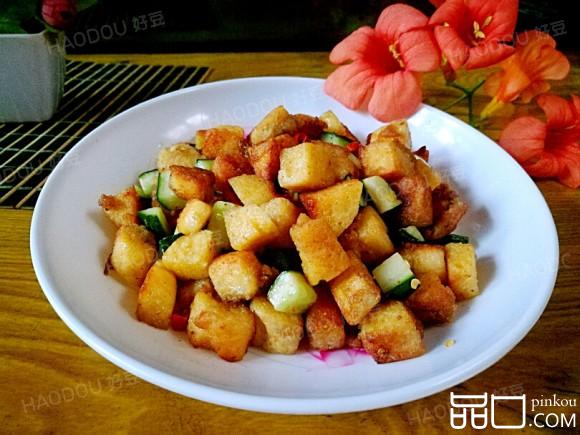 宫爆馒头丁
