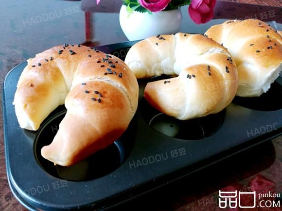 9牛角面包