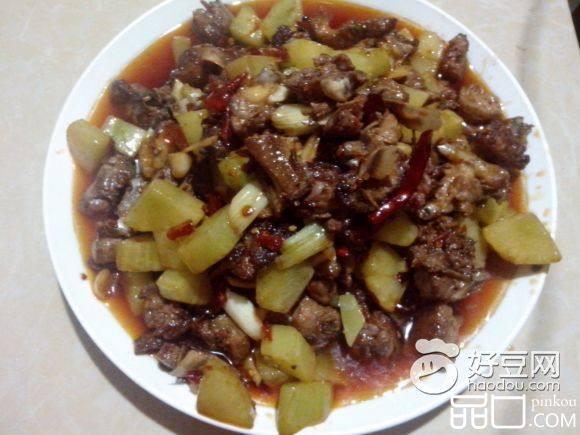 莴笋炒鸭肉