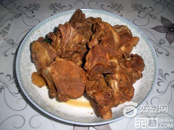 五香焖鸭块