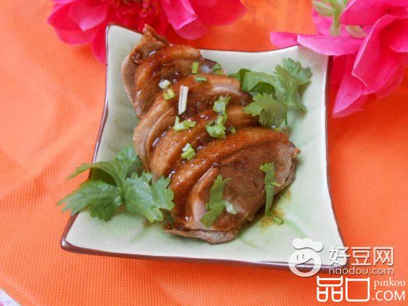 酱汁鸭肉