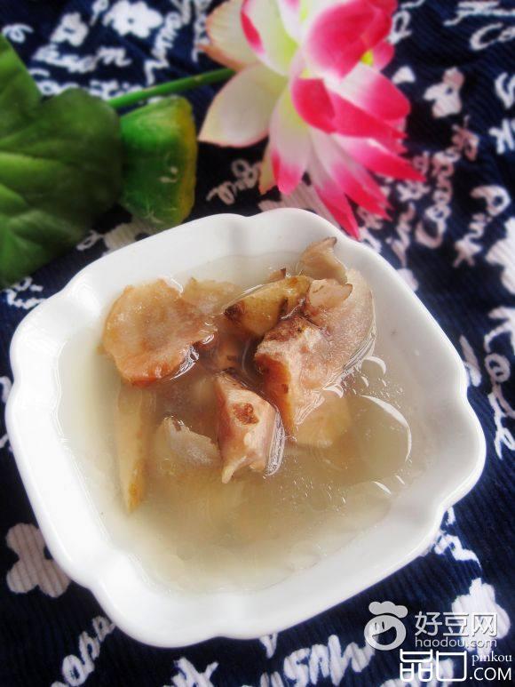 土茯苓煲鸭汤