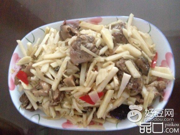 鸭肉焖笋
