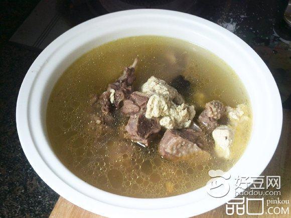 香菇豆腐炖老鸭汤