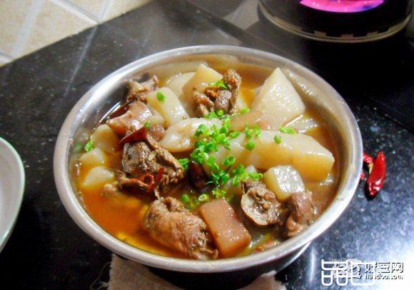 泡菜烧魔芋鸭