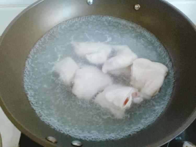 香辣猪蹄煲步骤2