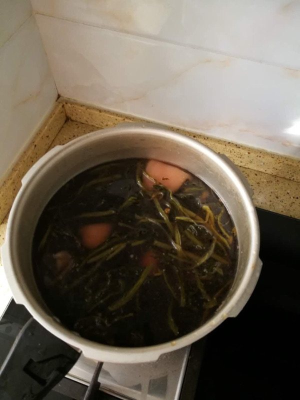 猪蹄酸菜面步骤10