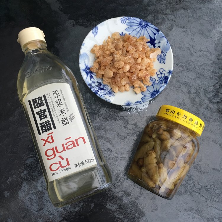 酸辣泡蹄花步骤7