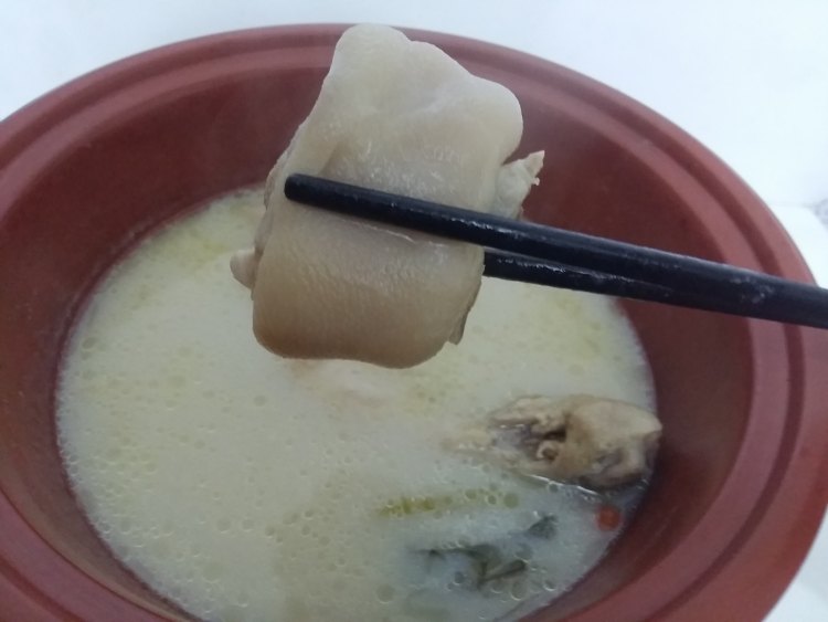 豆浆蹄煲鸡步骤10
