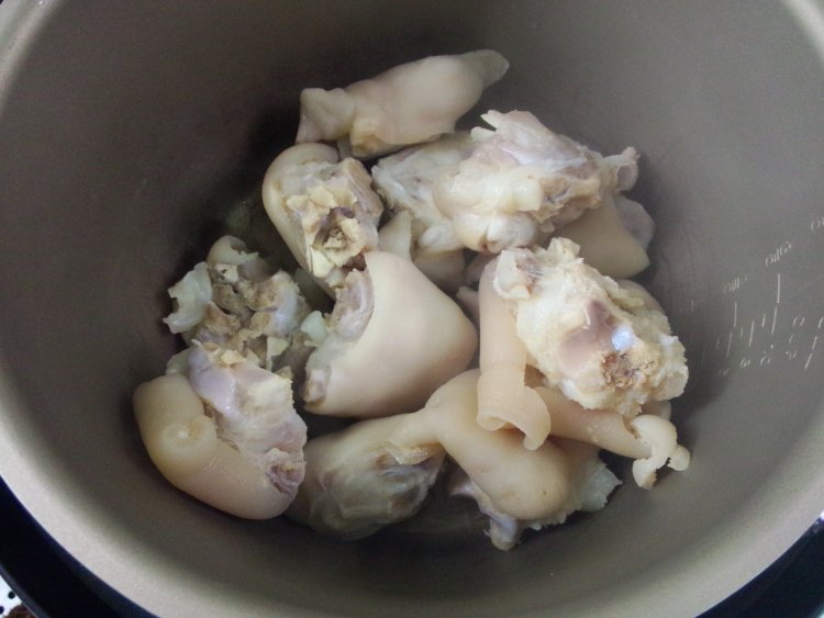 黄豆猪手步骤5